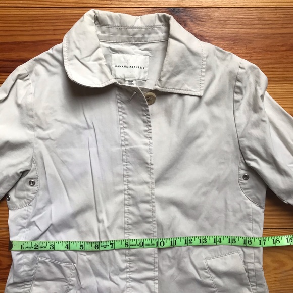 Banana Republic Beige Trenchcoat, EUC, S/P - Picture 8 of 13